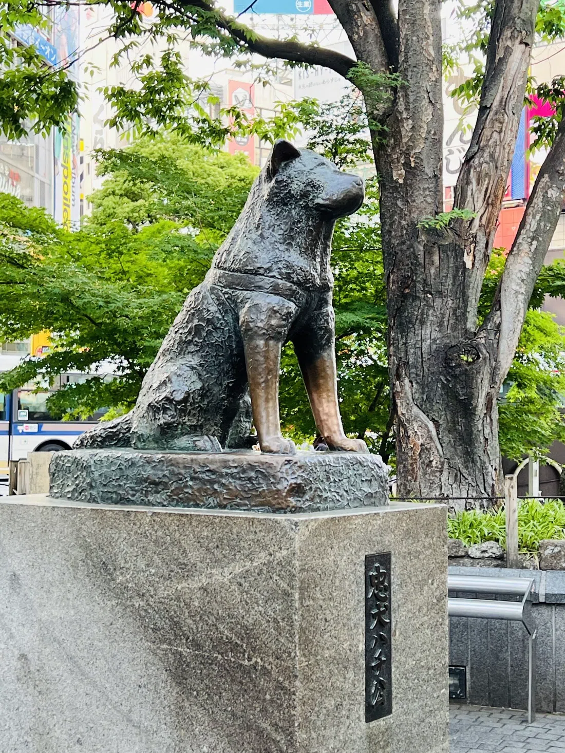 忠犬八公像,东京