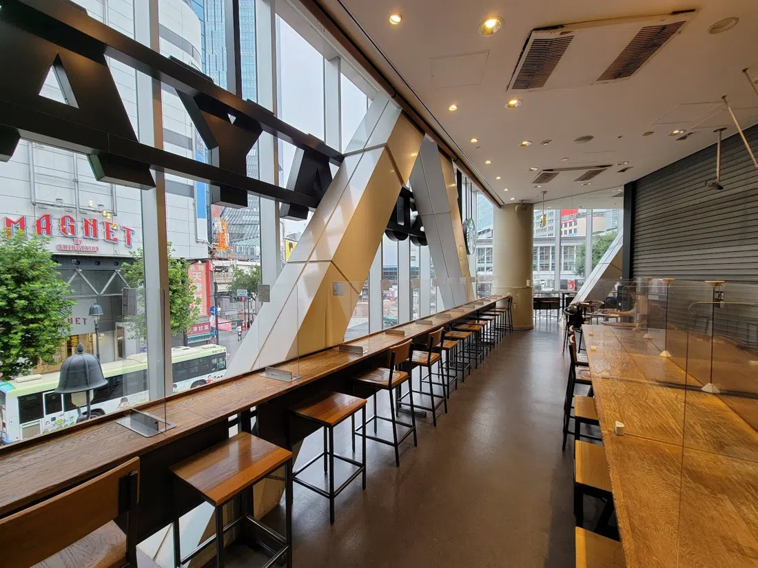 Starbucks Coffee SHIBUYA TSUTAYA 2F,东京