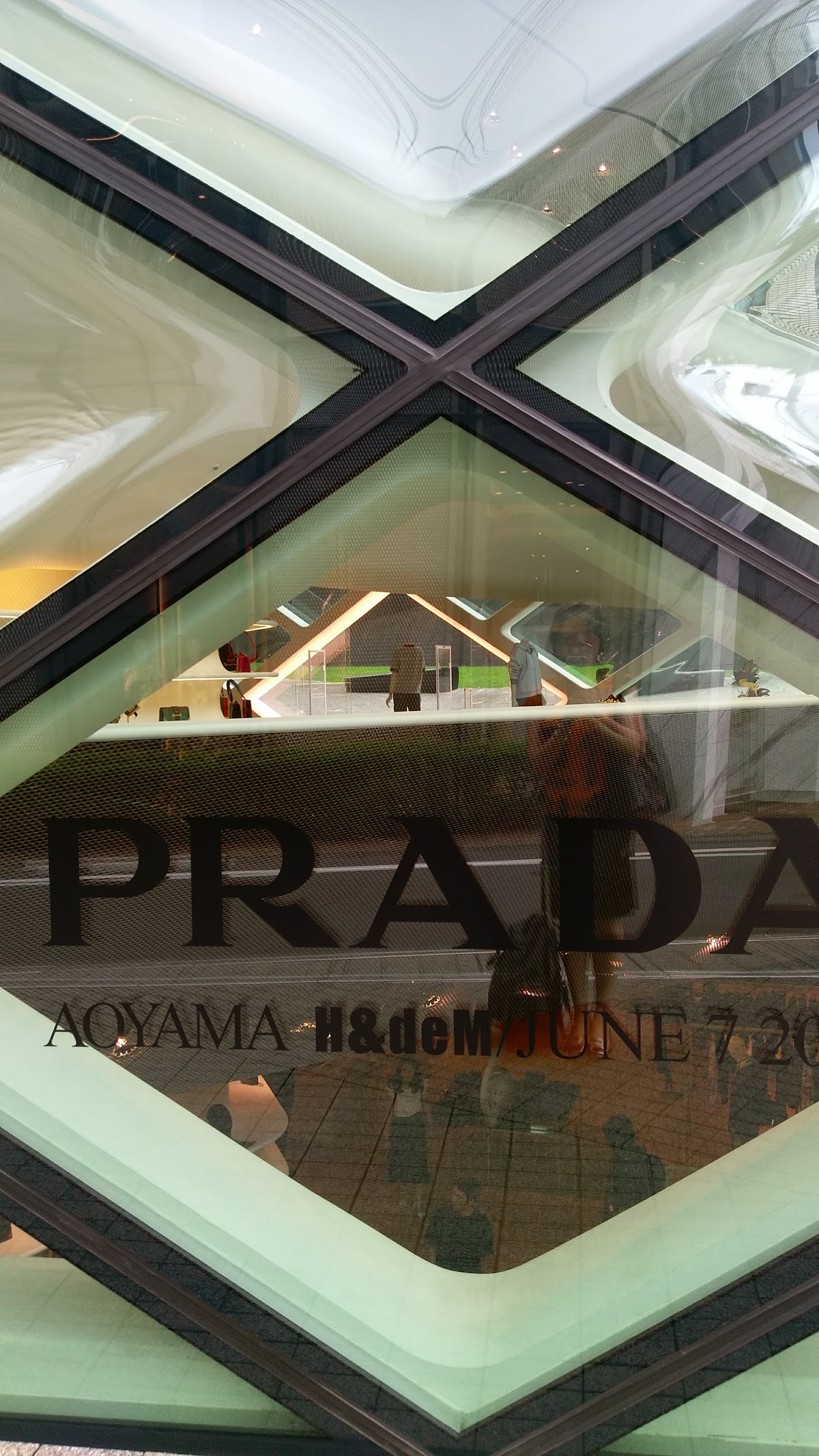 Prada Aoyama, Tokyo