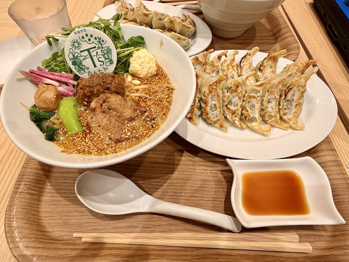 T's TanTan — photo 4
