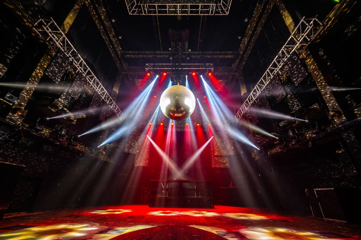 Womb, Tokyo